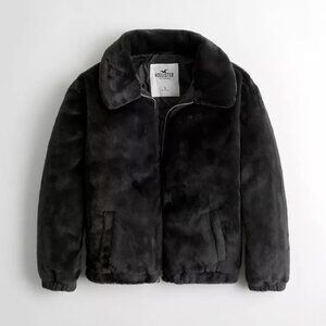 Hollister Cozy Fuzzy Bomber Jacket in Black